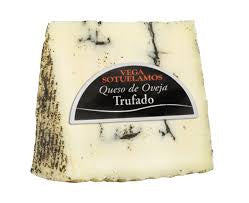 Sheep milk cheese with Truffle