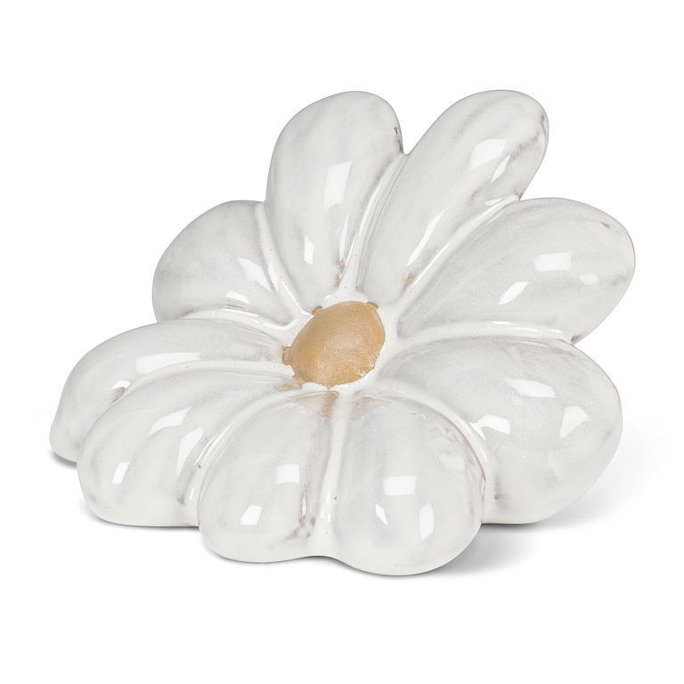 Large Textured Daisy Bloom