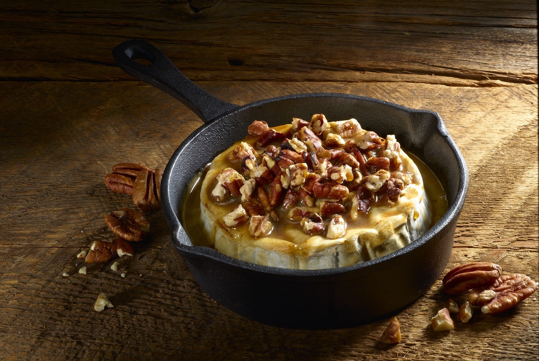 Pecan and Brown Sugar Brie Topping Skillet